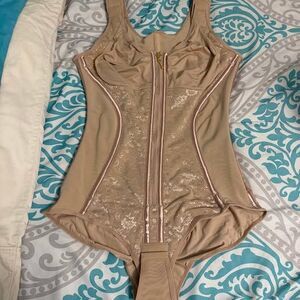 Nude Full Body Zip-Front Shapewear Bodysuit – Size 2XL (BRAND NEW)